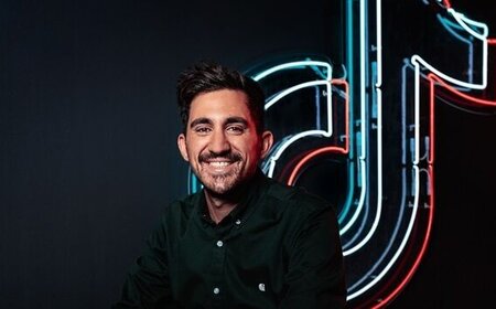 Karsten Samland by viktor strasse