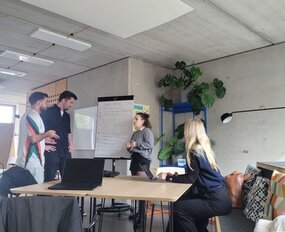 Gruppenarbeit NAA betahaus