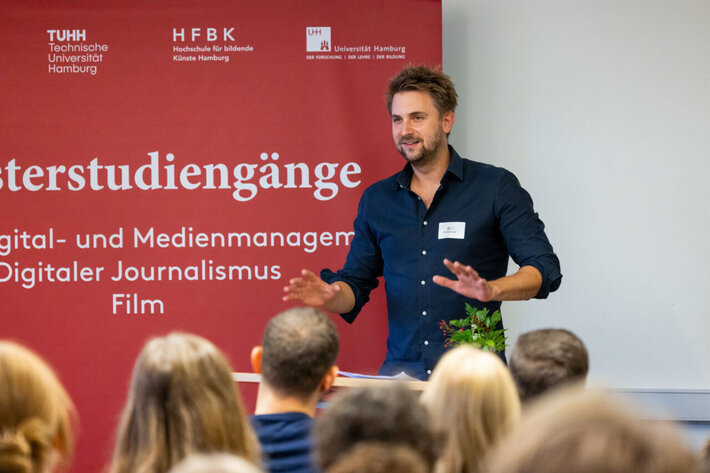 C Hamburg Media School Auftaktveranstaltung Dominik Stawski