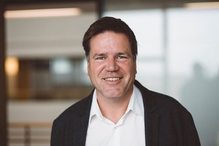 Djf Joerg Sadrozinski