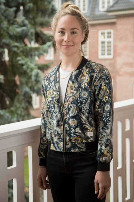 Lena Krause T1