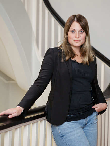 Doutheil Carolin